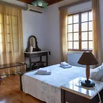 Gyra Villa *