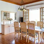 Villa Gyra *