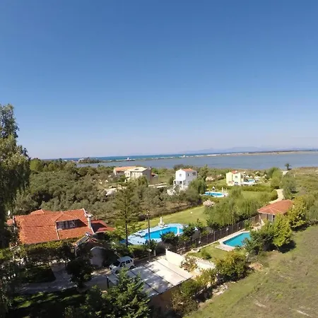 Gyra Villas - Villa Adonis With Private Pool