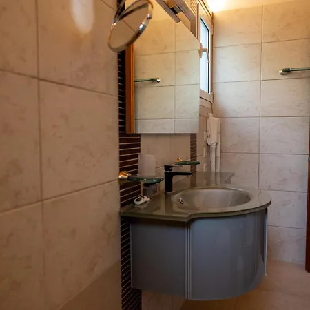 Gyra Villas - Villa Adonis With Private Pool Lefkada City