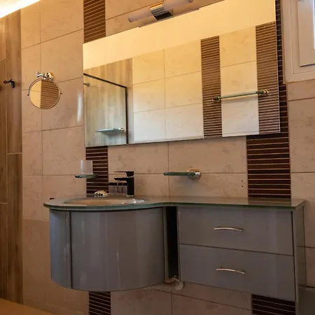 Gyra Villas - Villa Adonis With Private Pool Villa