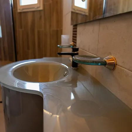 Adonis With Private Pool By Lefkadastay *