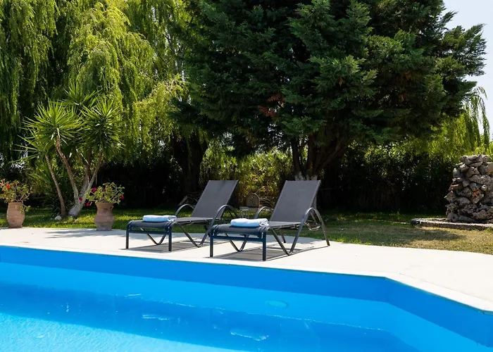 Gyra Villas Βίλα