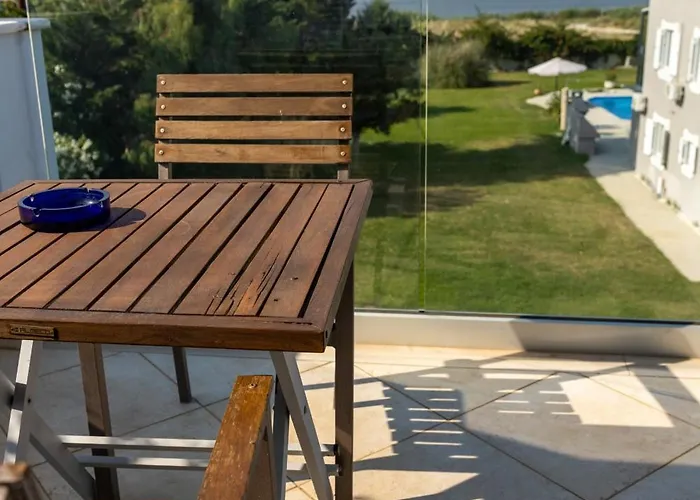 Βίλα Gyra Villas